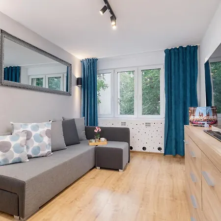 Jasny Blisko Tauron Arena By Renters Krakow