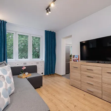 Jasny Blisko Tauron Arena By Renters *