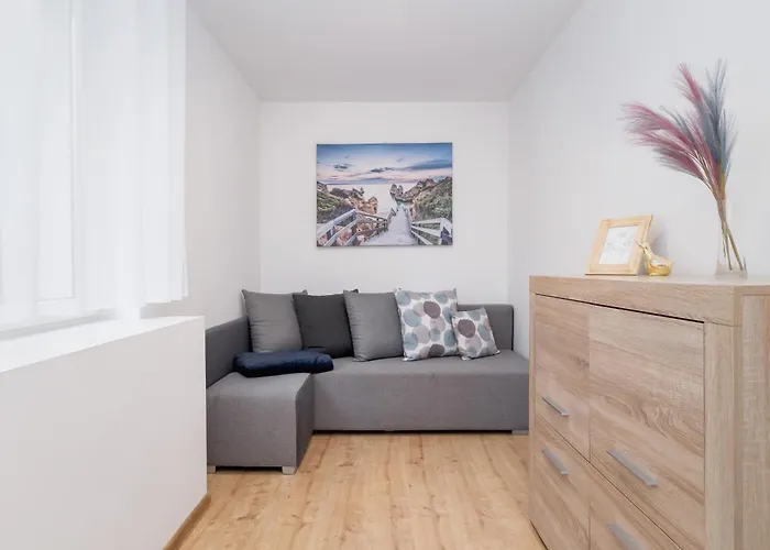 Jasny Blisko Tauron Arena By Renters *