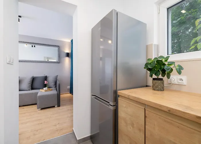 Jasny Blisko Tauron Arena By Renters Apartament *